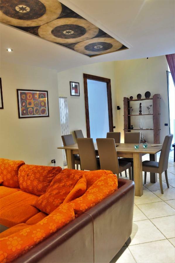 Suite Monticelli Napoli Exterior foto